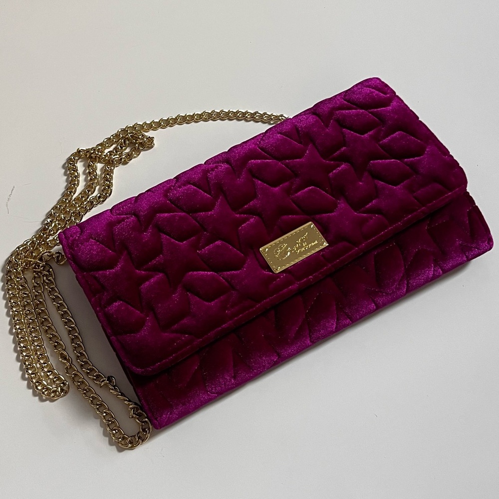 Betsey Johnson Quilted Fuchsia Clutch Bag Gold Chain Strap~Betsey Johnson Purple